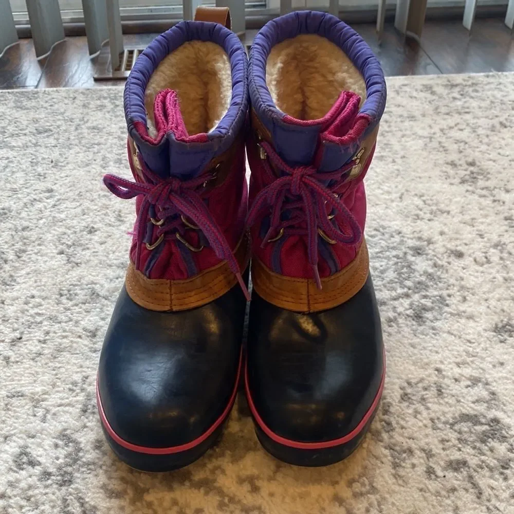 Vtg Made in Korea Lands End duck boots EUC navy pink purple with brown leather
